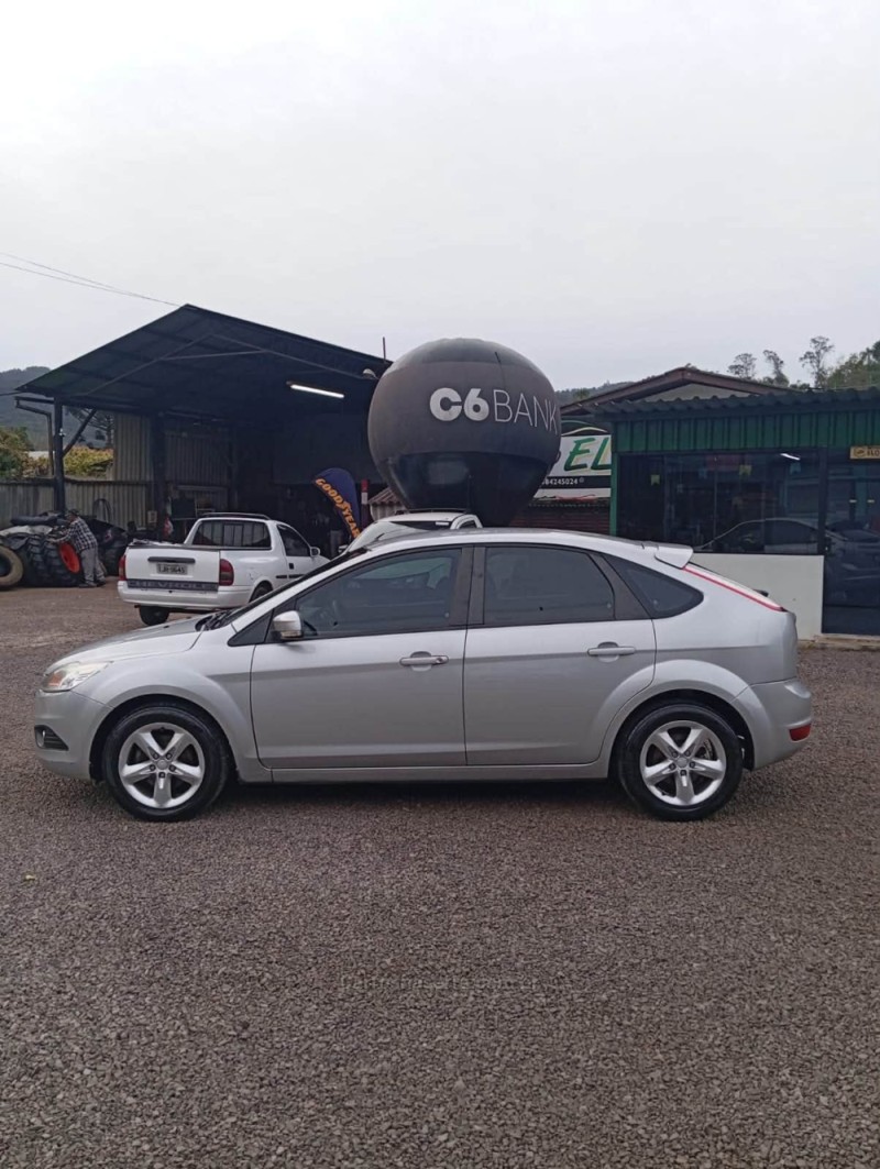 FOCUS 2.0 HC 16V FLEX 4P MANUAL - 2013 - PICADA CAFé