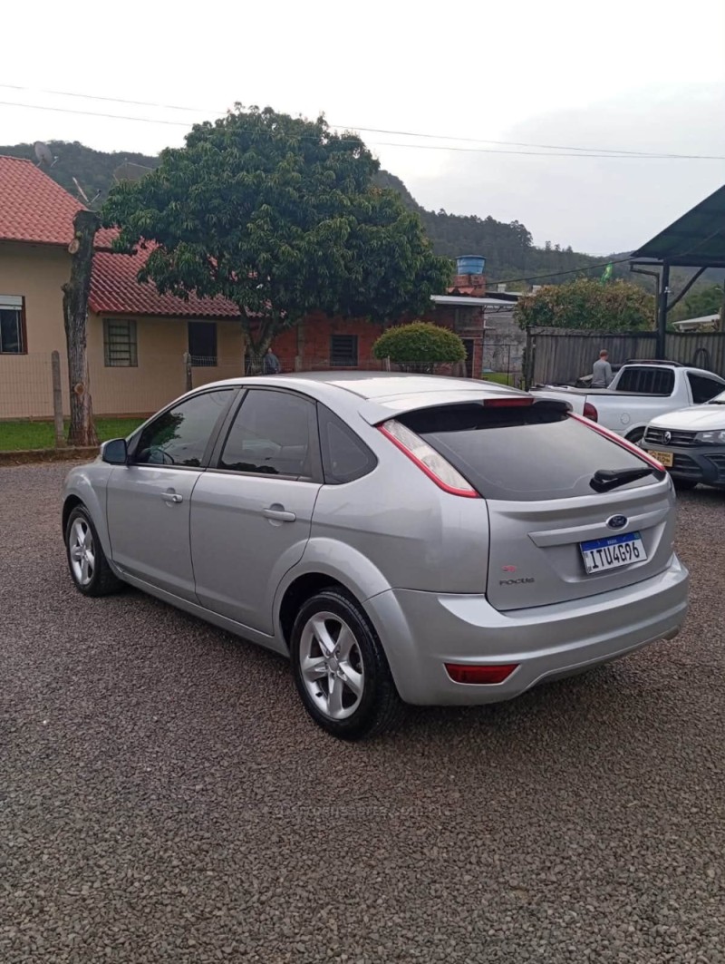 FOCUS 2.0 HC 16V FLEX 4P MANUAL - 2013 - PICADA CAFé