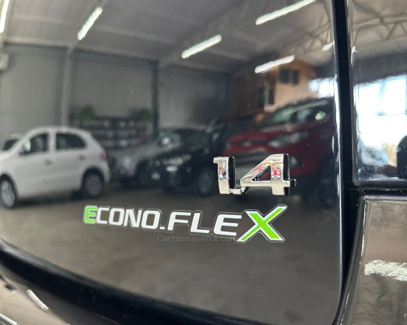 CORSA 1.4 MPFI PREMIUM 8V FLEX 4P MANUAL - 2008 - VACARIA