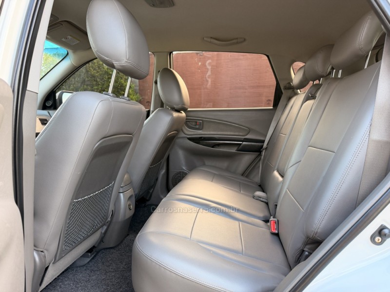 TUCSON 2.0 MPFI GL 16V 142CV 2WD GASOLINA 4P AUTOMÁTICO - 2017 - SãO LEOPOLDO