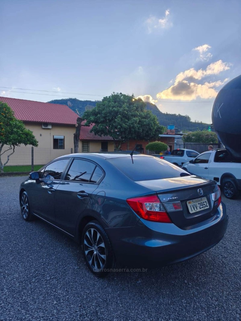 CIVIC 2.0 LXR 16V FLEX 4P AUTOMÁTICO - 2015 - PICADA CAFé