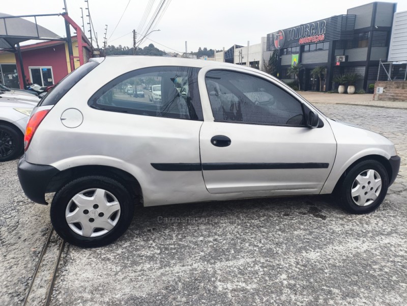 CELTA 1.0 MPFI 8V GASOLINA 2P MANUAL - 2001 - FARROUPILHA