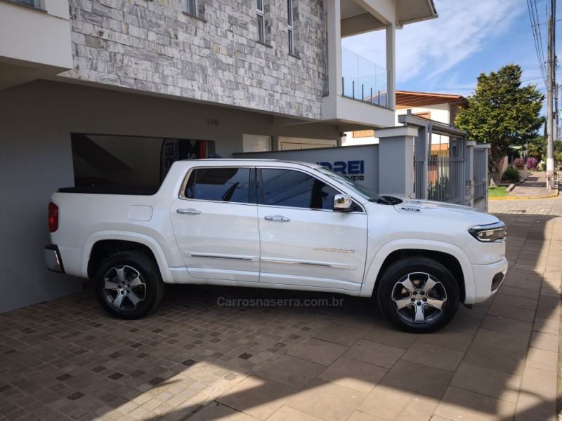 RAMPAGE 2.0 LARAMIE 4X4 TURBO DIESEL 4P AUTOMÁTICO - 2024 - SERAFINA CORRêA