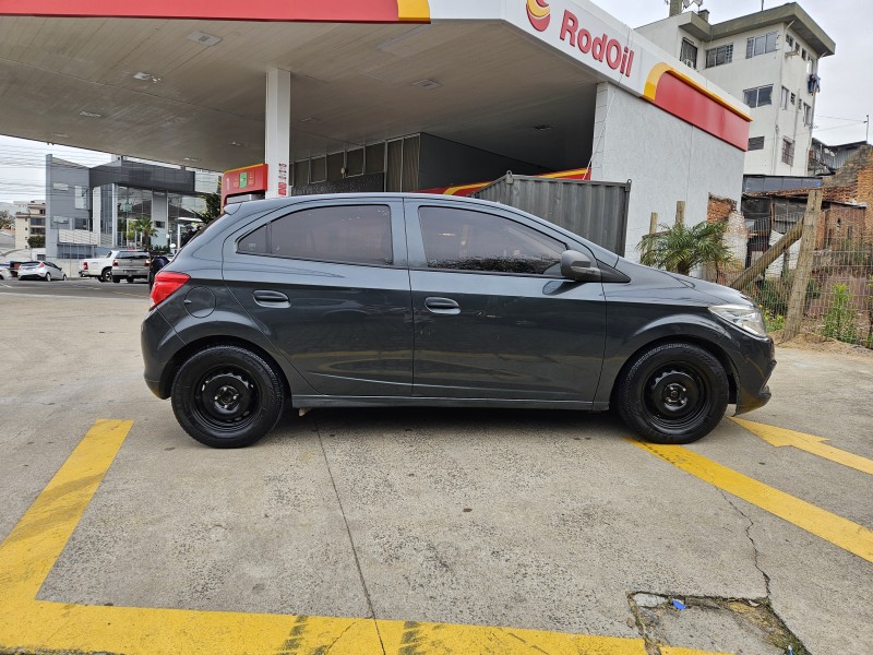 ONIX 1.0 JOY 8V FLEX 4P MANUAL - 2018 - CAXIAS DO SUL