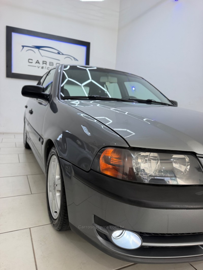GOL 1.6 MI POWER 8V GASOLINA 4P MANUAL G.III - 2004 - CAXIAS DO SUL