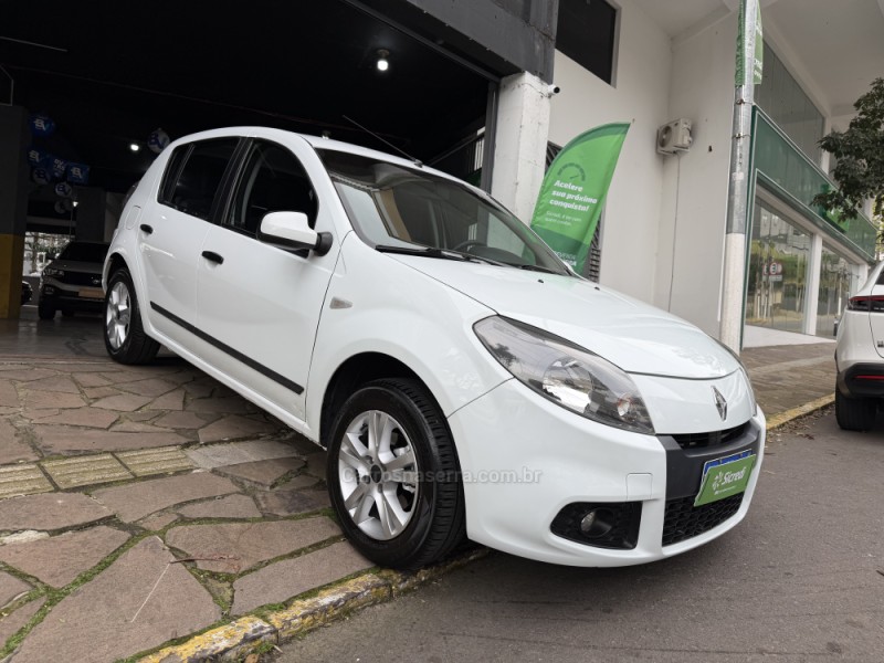 SANDERO 1.6 PRIVILÉGE 8V FLEX 4P AUTOMÁTICO - 2014 - BENTO GONçALVES