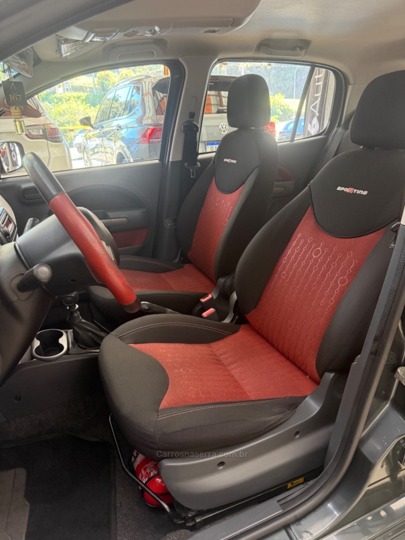 UNO 1.4 EVO SPORTING 8V FLEX 4P MANUAL - 2013 - FARROUPILHA