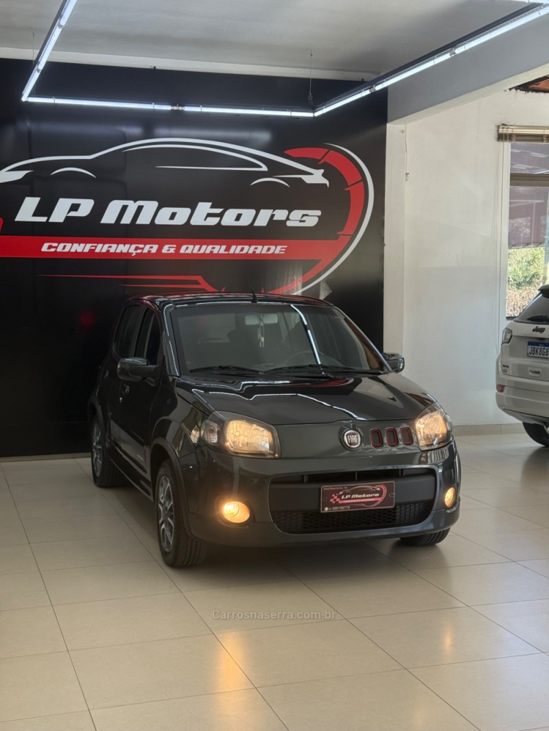 UNO 1.4 EVO SPORTING 8V FLEX 4P MANUAL - 2013 - FARROUPILHA