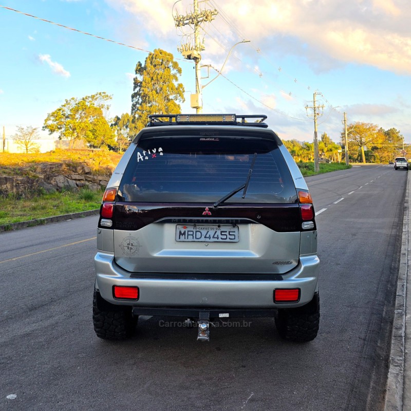 PAJERO 2.8 GLS 4X4 8V TURBO DIESEL 4P AUTOMÁTICO - 2001 - CAXIAS DO SUL