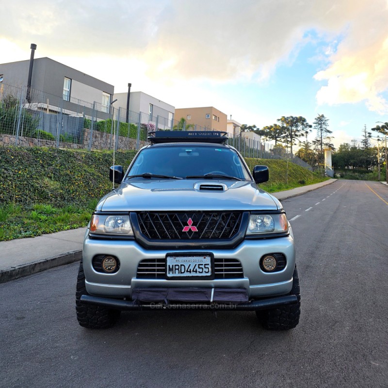 PAJERO 2.8 GLS 4X4 8V TURBO DIESEL 4P AUTOMÁTICO - 2001 - CAXIAS DO SUL