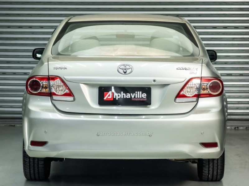 COROLLA 1.8 GLI 16V FLEX 4P AUTOMÁTICO - 2013 - CAXIAS DO SUL