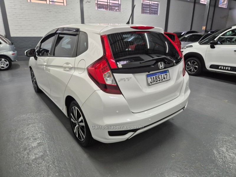 FIT 1.5 EX 16V FLEX 4P AUTOMÁTICO - 2020 - GARIBALDI