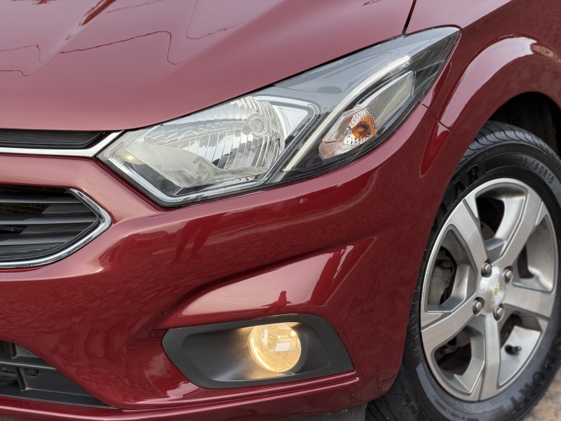 PRISMA 1.4 MPFI LTZ 8V FLEX 4P MANUAL - 2017 - DOIS IRMãOS