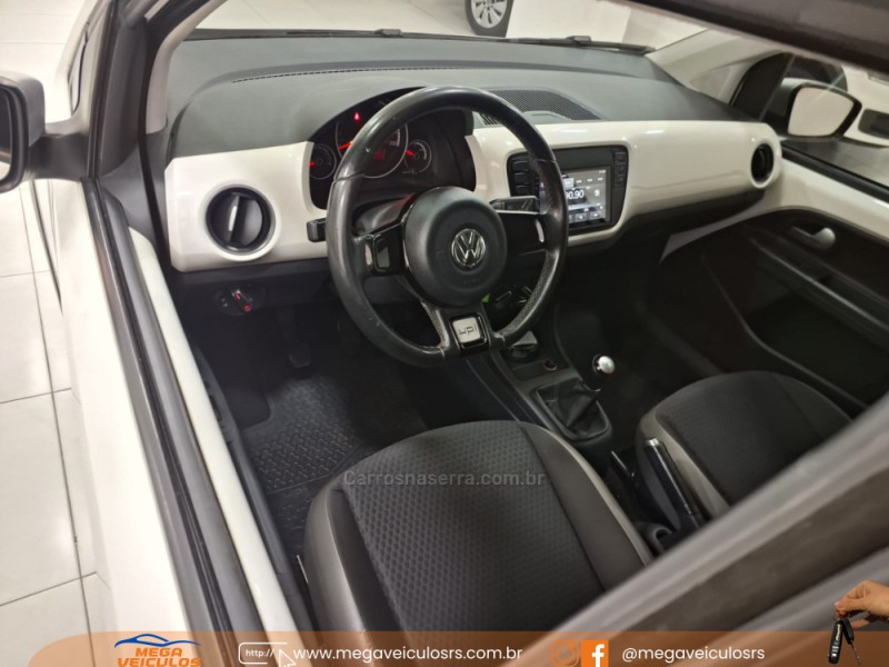 UP 1.0 CROSS T.FLEX 12V 4P MANUAL - 2016 - BENTO GONçALVES