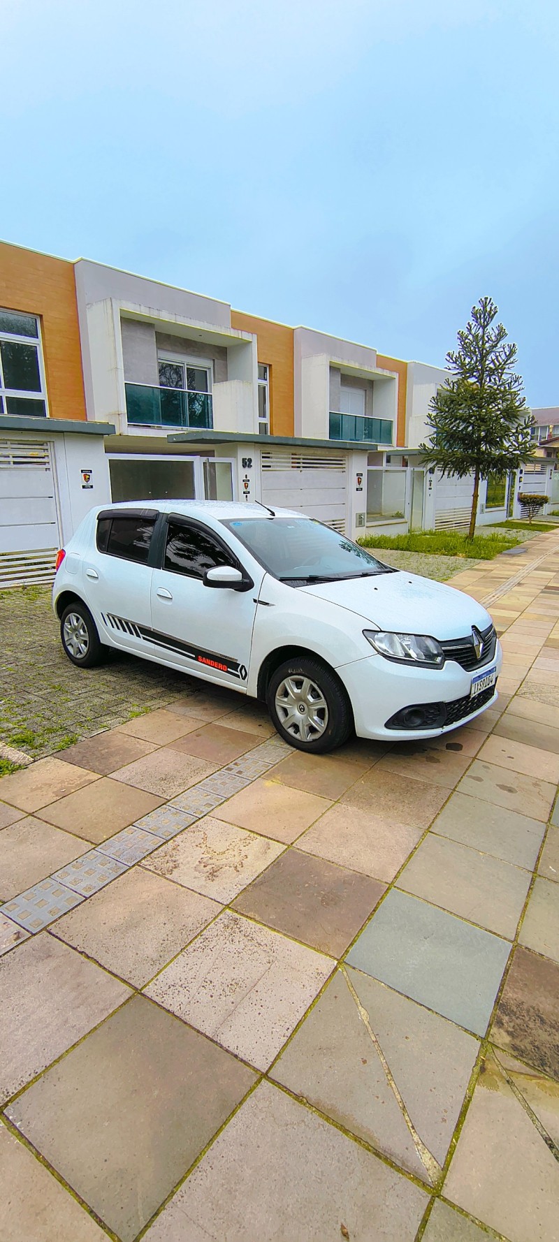 sandero 1.0 expression 16v flex 4p manual 2013 farroupilha
