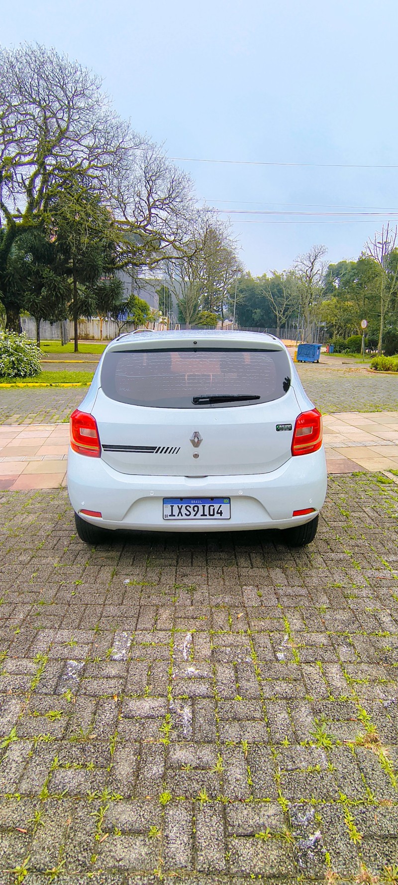 SANDERO 1.0 EXPRESSION 16V FLEX 4P MANUAL - 2013 - FARROUPILHA