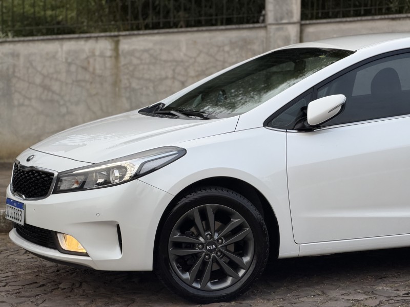 CERATO 1.6 16V SX4 FLEX 4P AUTOMÁTICO - 2019 - DOIS IRMãOS