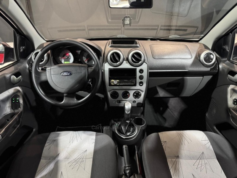 FIESTA 1.0 ROCAM HATCH 8V FLEX 4P MANUAL - 2010 - NOVO HAMBURGO
