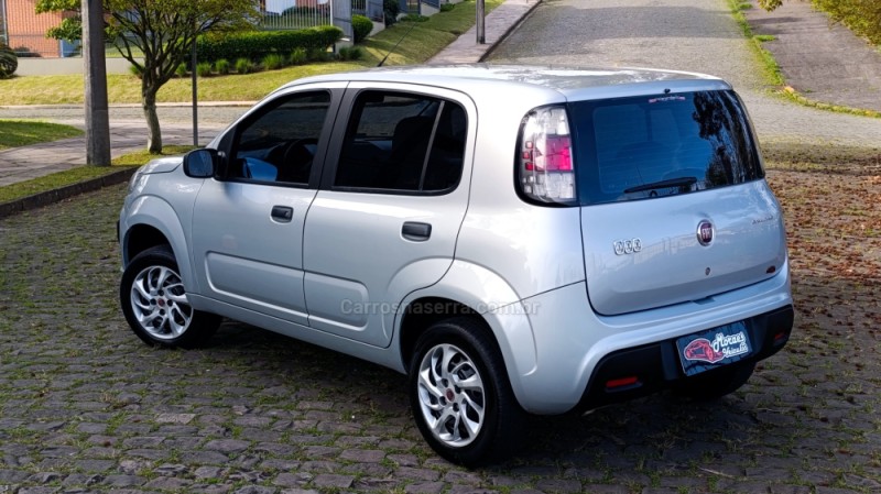 UNO 1.0 EVO ATTRACTIVE 8V FLEX 4P MANUAL - 2017 - CAXIAS DO SUL