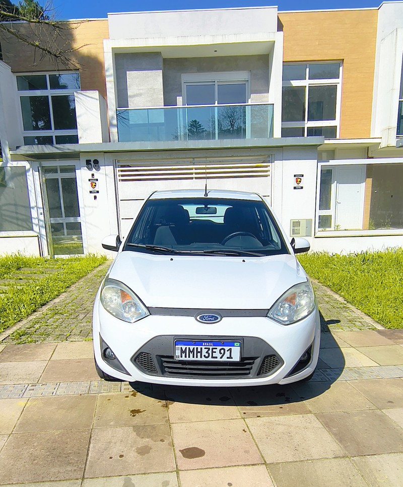 FIESTA 1.6 MPI 8V GASOLINA 4P MANUAL - 2013 - FARROUPILHA