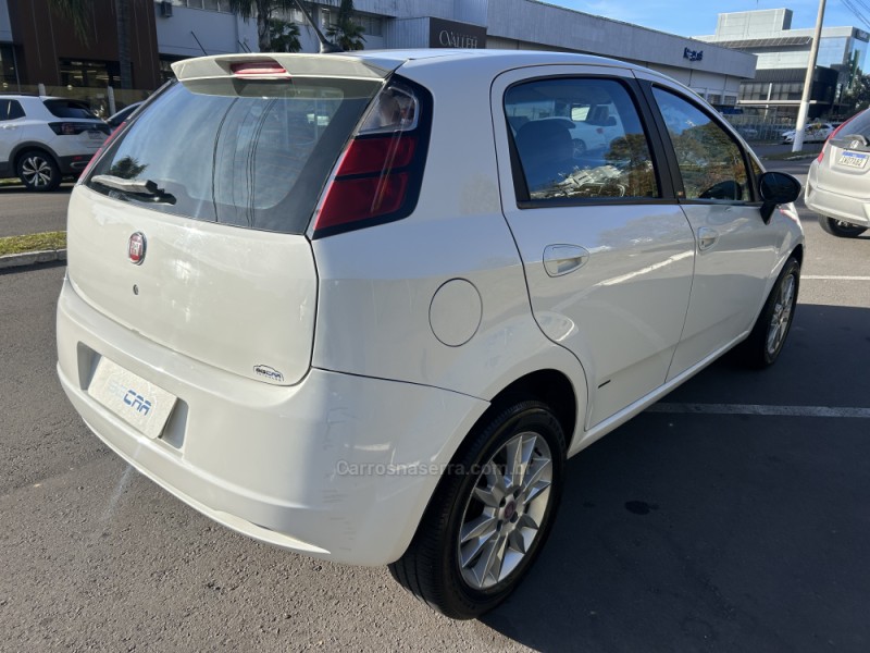 PUNTO 1.6 ESSENCE 16V FLEX 4P MANUAL - 2011 - BENTO GONçALVES