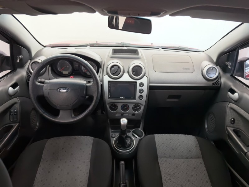 FIESTA 1.0 ROCAM HATCH 8V FLEX 4P MANUAL - 2014 - CAXIAS DO SUL