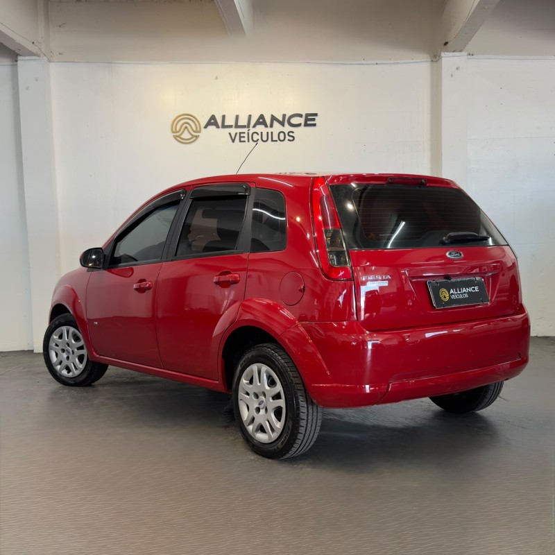 FIESTA 1.0 ROCAM HATCH 8V FLEX 4P MANUAL - 2014 - CAXIAS DO SUL