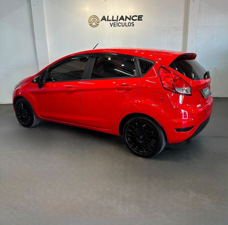FIESTA 1.6 SEL HATCH 16V FLEX 4P MANUAL - 2017 - CAXIAS DO SUL