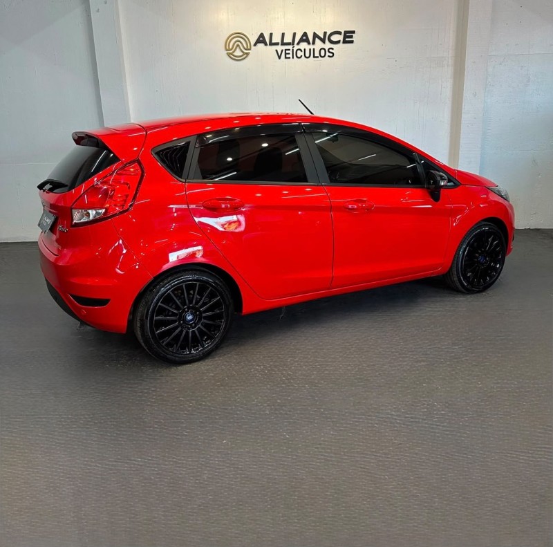 FIESTA 1.6 SEL HATCH 16V FLEX 4P MANUAL - 2017 - CAXIAS DO SUL