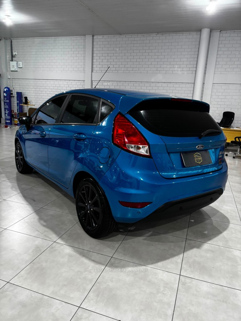 FIESTA 1.0 SEL ECOBOOST GTDI 12V GASOLINA 4P AUTOMÁTICO - 2018 - PASSO FUNDO