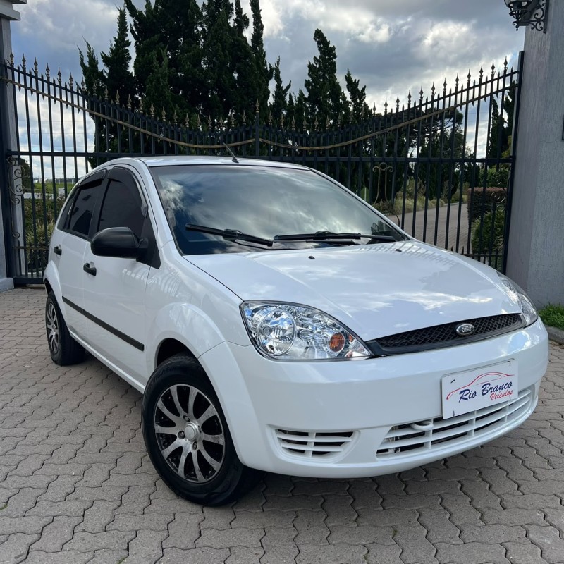 FIESTA 1.0 MPI PERSONNALITÉ 8V FLEX 4P MANUAL - 2005 - CAXIAS DO SUL