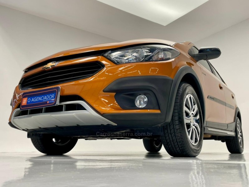 ONIX 1.4 MPFI ACTIV 8V FLEX 4P MANUAL - 2017 - SANTA CRUZ DO SUL