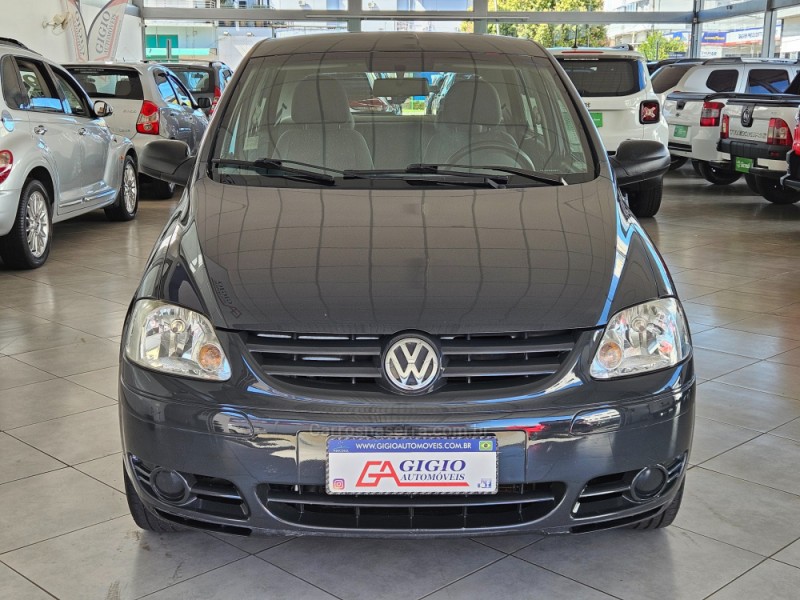 FOX 1.6 MI 8V FLEX 4P MANUAL - 2005 - TAPEJARA