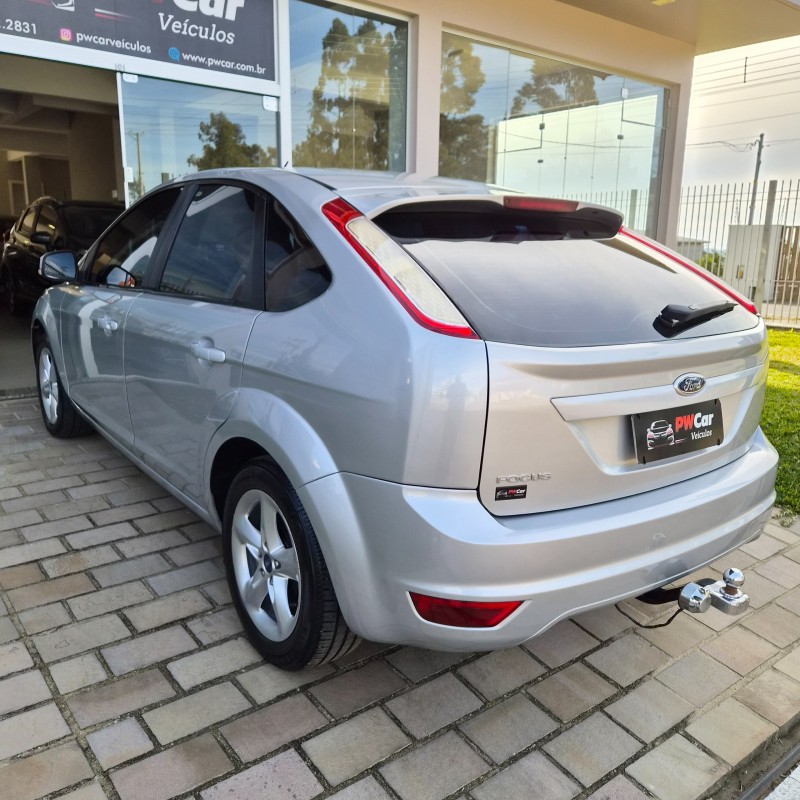 FOCUS 2.0 HC 16V FLEX 4P MANUAL - 2013 - BENTO GONçALVES