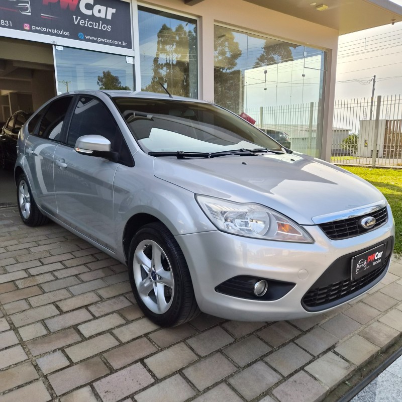 FOCUS 2.0 HC 16V FLEX 4P MANUAL - 2013 - BENTO GONçALVES