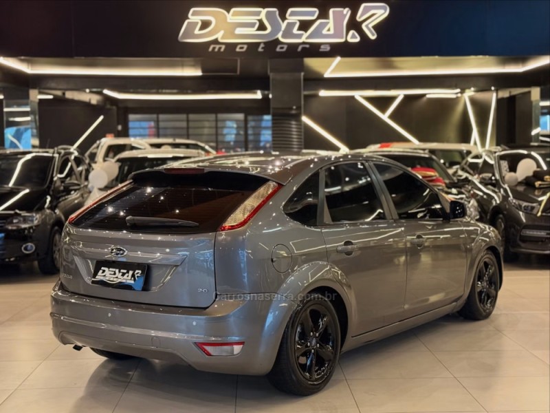 FOCUS 2.0 GHIA 16V FLEX 4P MANUAL - 2009 - NOVO HAMBURGO
