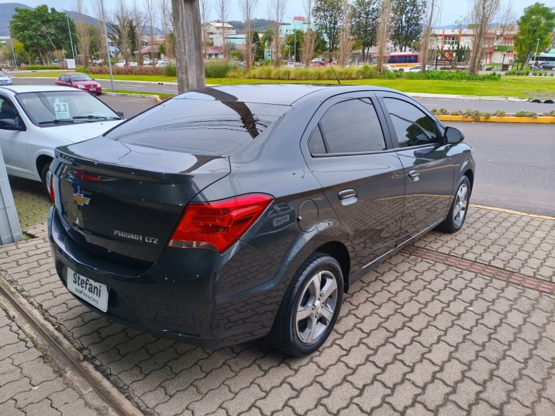 PRISMA 1.4 MPFI LTZ 8V FLEX 4P MANUAL - 2017 - BOM PRINCíPIO