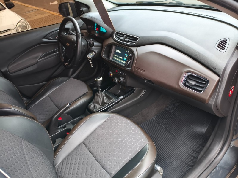 PRISMA 1.4 MPFI LTZ 8V FLEX 4P MANUAL - 2017 - BOM PRINCíPIO