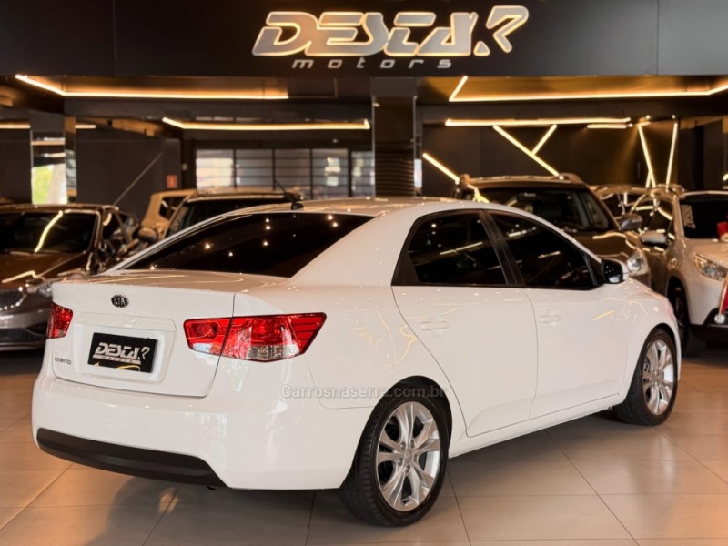 CERATO 1.6 EX2 SEDAN 16V GASOLINA 4P MANUAL - 2011 - NOVO HAMBURGO