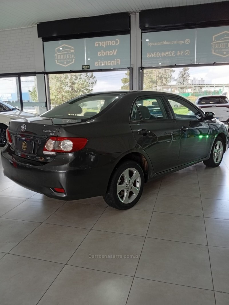 COROLLA 2.0 XEI 16V FLEX 4P AUTOMÁTICO - 2014 - PASSO FUNDO