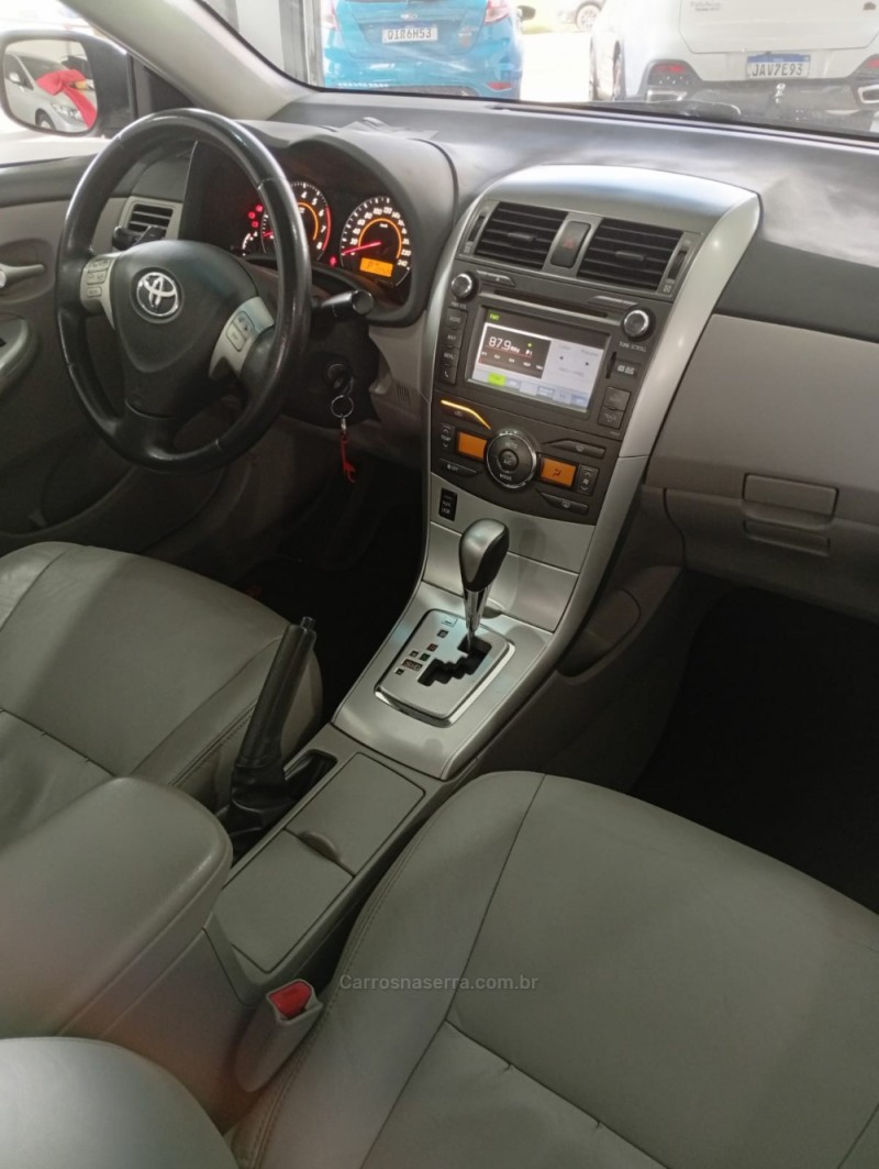 COROLLA 2.0 XEI 16V FLEX 4P AUTOMÁTICO - 2014 - PASSO FUNDO