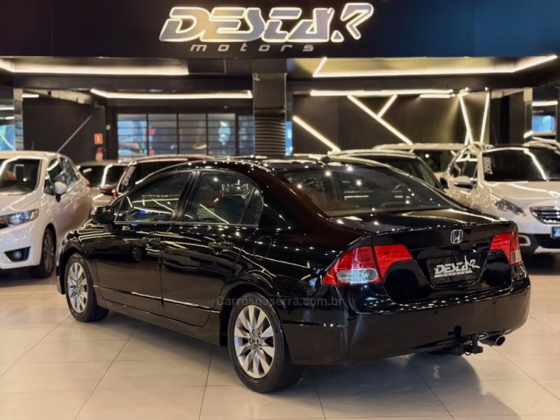 CIVIC 1.8 LXL 16V FLEX 4P MANUAL - 2011 - NOVO HAMBURGO