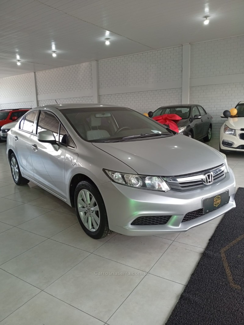 CIVIC 1.8 LXS 16V FLEX 4P AUTOMÁTICO - 2014 - PASSO FUNDO