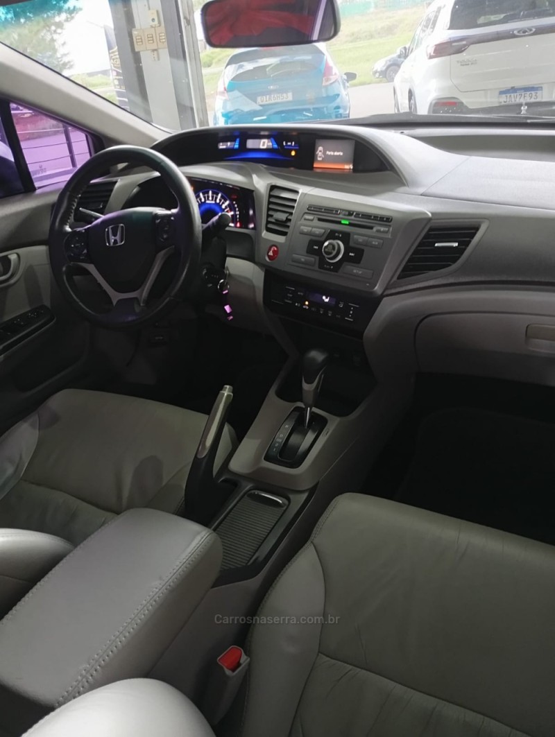 CIVIC 1.8 LXS 16V FLEX 4P AUTOMÁTICO - 2014 - PASSO FUNDO