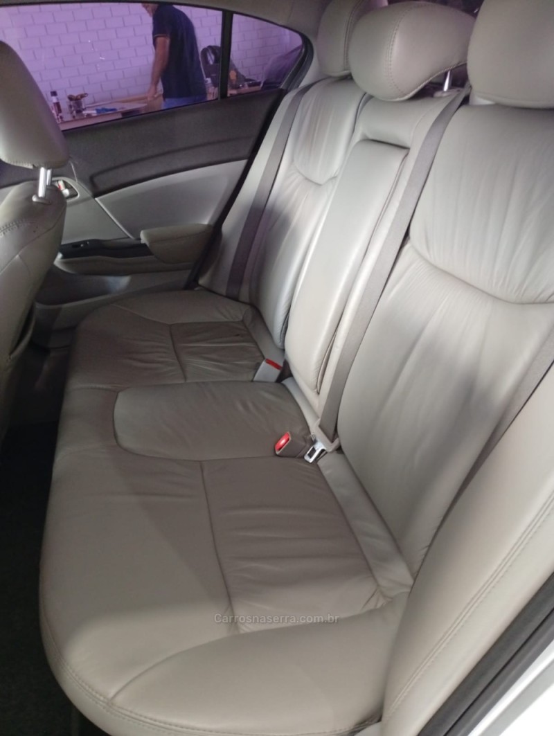 CIVIC 1.8 LXS 16V FLEX 4P AUTOMÁTICO - 2014 - PASSO FUNDO