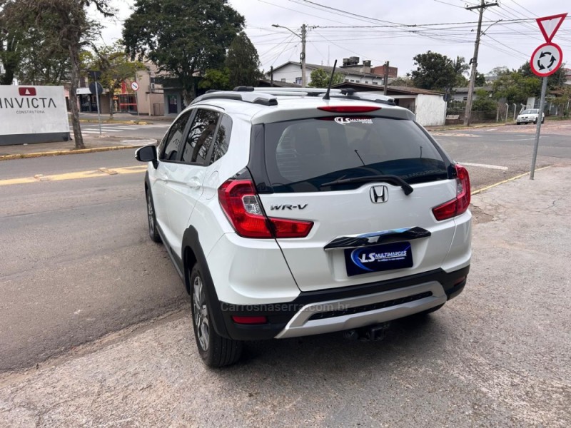 WRV 1.5 16V FLEXONE EX CVT - 2018 - VENâNCIO AIRES