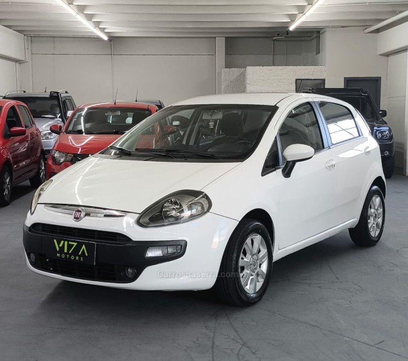 PUNTO 1.4 ATTRACTIVE 8V FLEX 4P MANUAL - 2015 - CAXIAS DO SUL