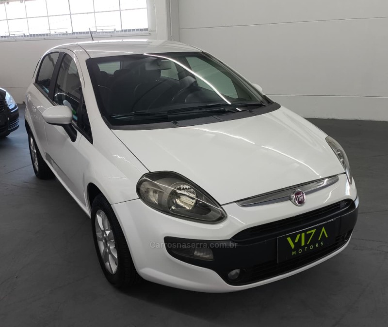 PUNTO 1.4 ATTRACTIVE 8V FLEX 4P MANUAL - 2015 - CAXIAS DO SUL