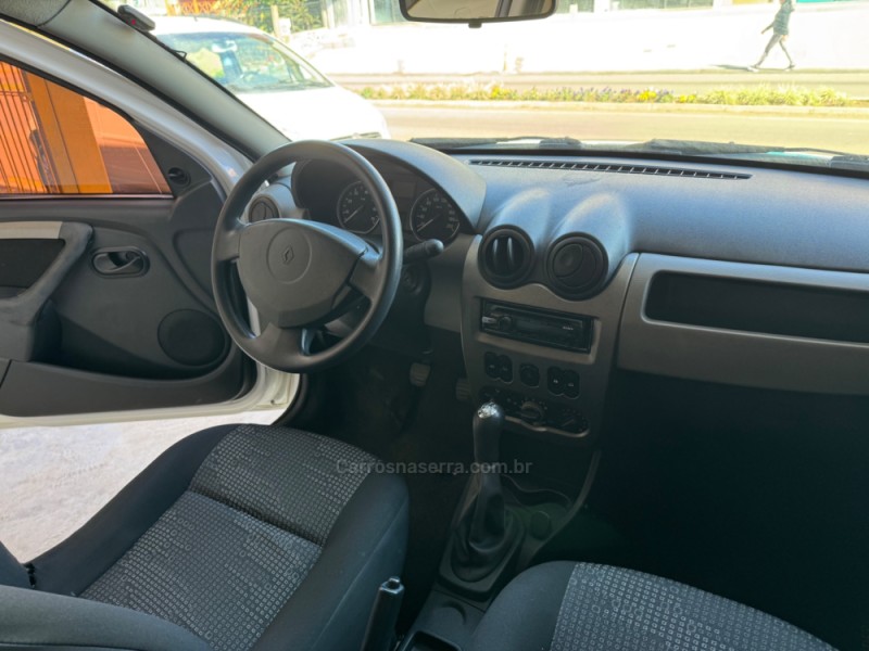 SANDERO 1.0 EXPRESSION 16V FLEX 4P MANUAL - 2009 - BARãO