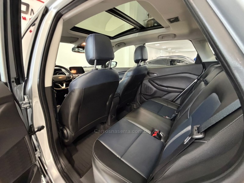 TRACKER 1.2 12V PREMIER TURBO FLEX 4P AUTOMÁTICO - 2023 - BENTO GONçALVES